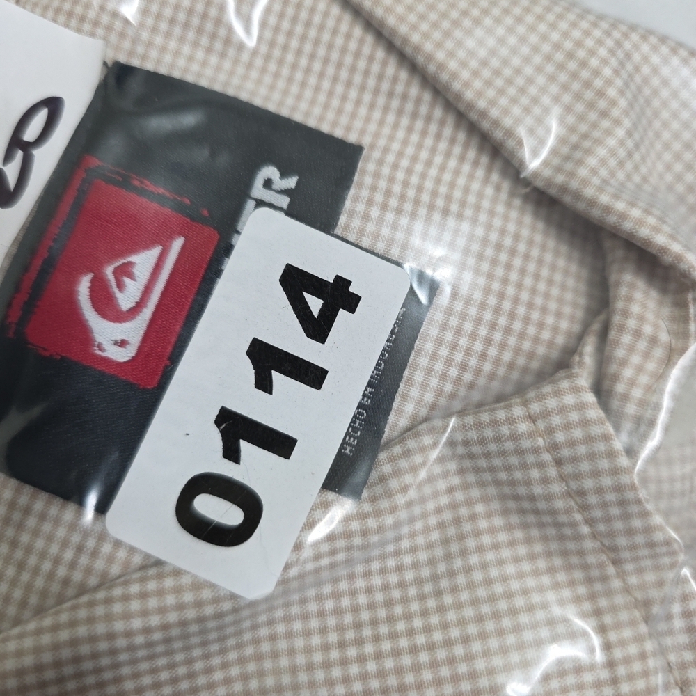 Quiksilver Beige Short-Sleeve Button-Down Shirt - Picture 5 of 5